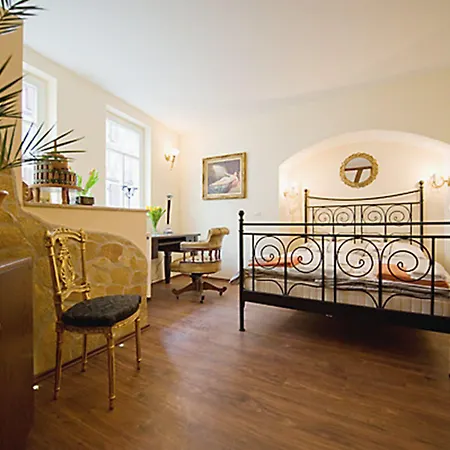 Kleine Rose Hotel 3*