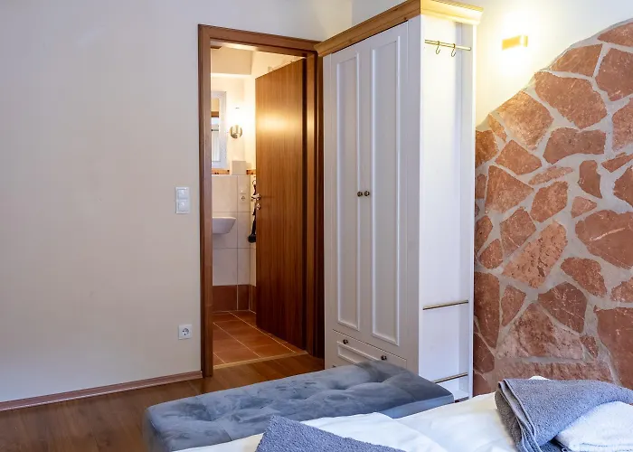 Kleine Rose 3* Eltville am Rhein