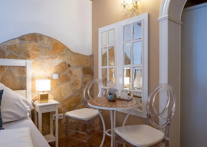 Kleine Rose 3* Eltville am Rhein